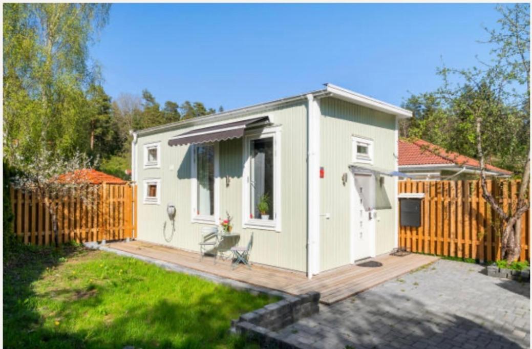 Fresh Happy Little House, 35 M2 In Taeby Apartman Stockholm Kültér fotó